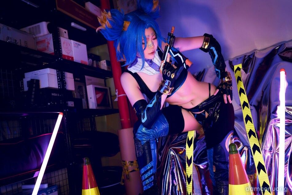 đọc truyện Ảnh Cosplay Neon (valovant) Ảnh cosplay neon ảnh 31 tại Thiên Thai Truyện