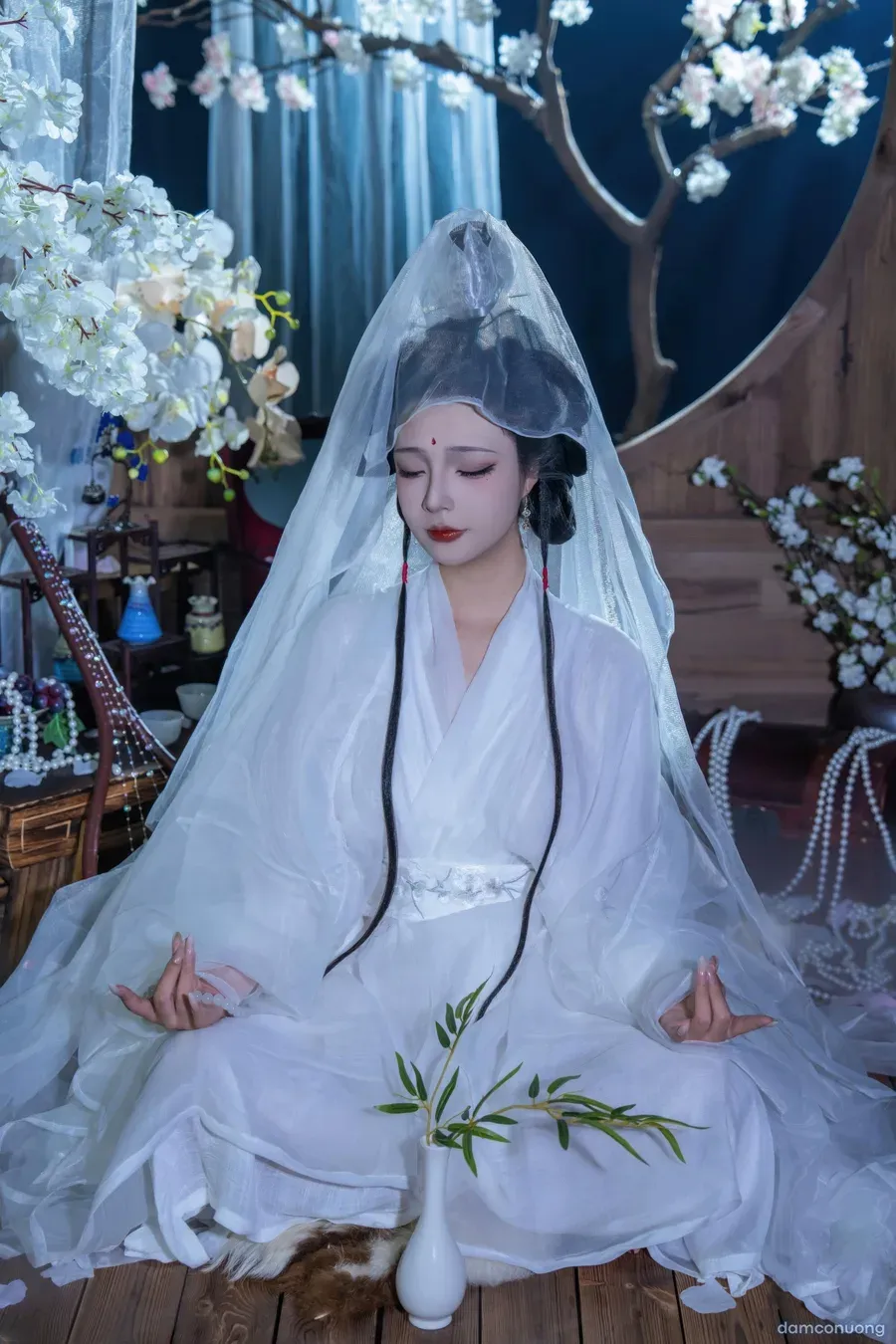 đọc truyện Cosplay Quan Âm Bồ Tát Chương đầu ảnh 4 tại Thiên Thai Truyện