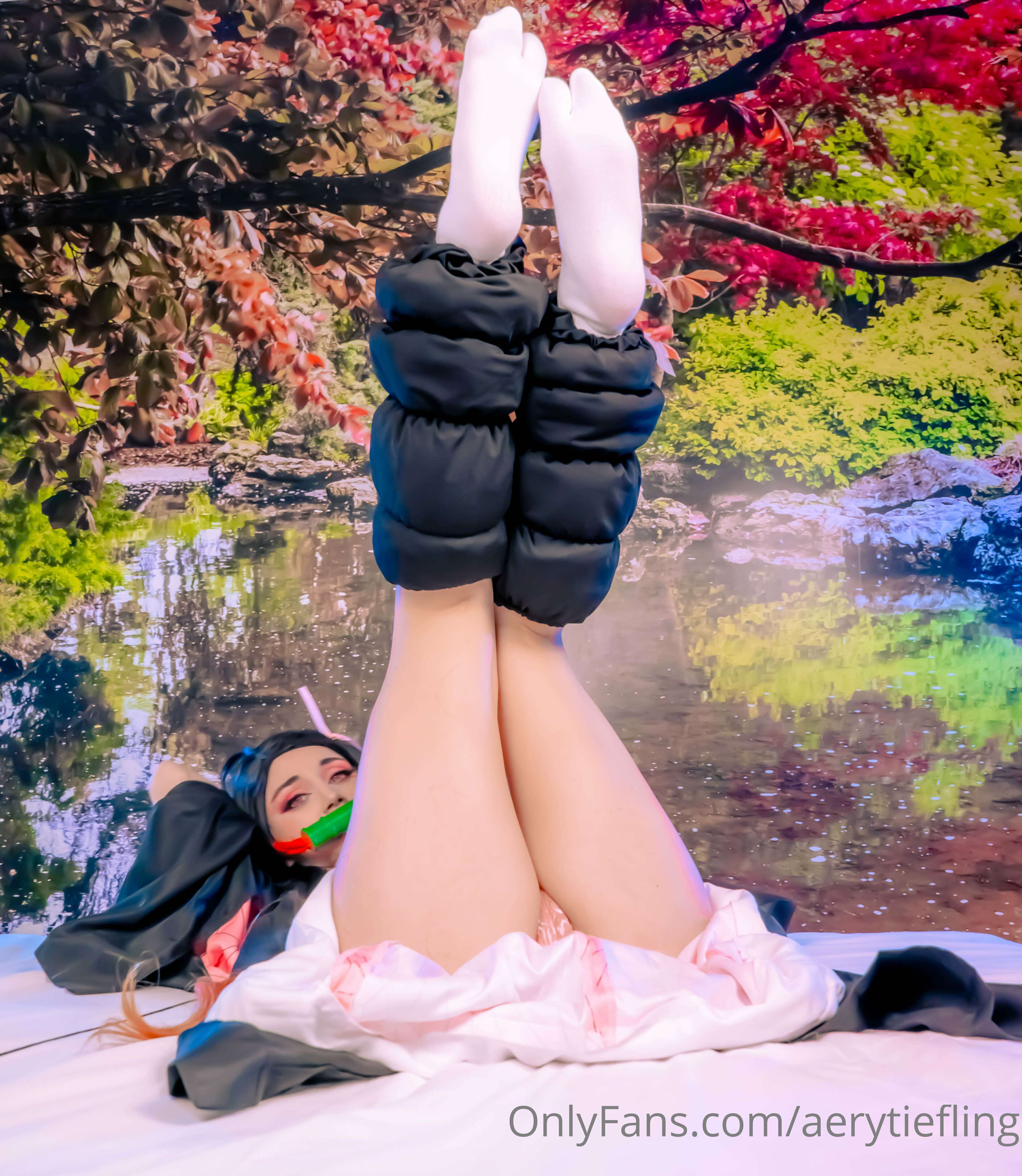 Hình Cosplay Chương 100 page 10 - Giả Dược