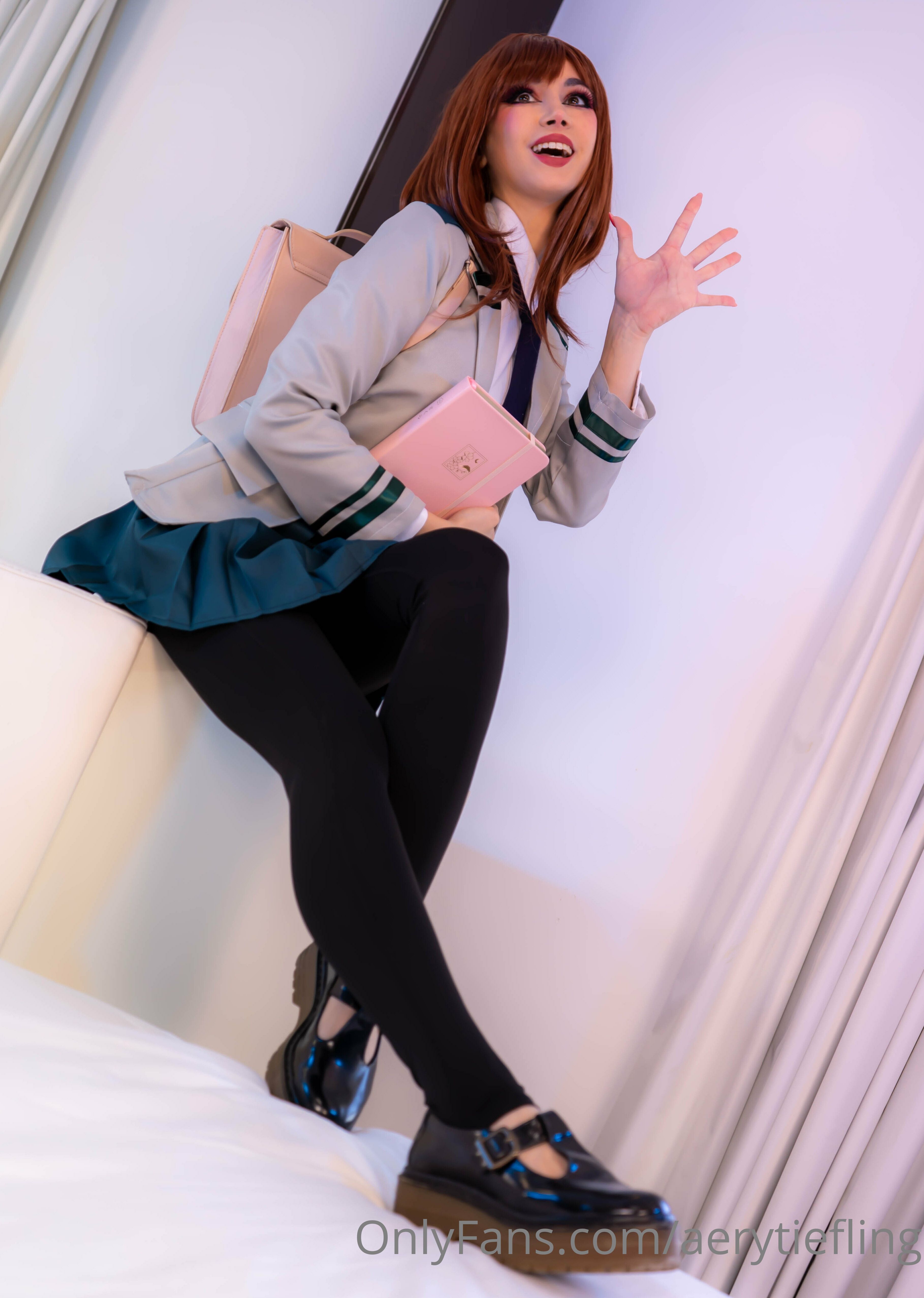 Hình Cosplay Chương 102 page 3 - Giả Dược