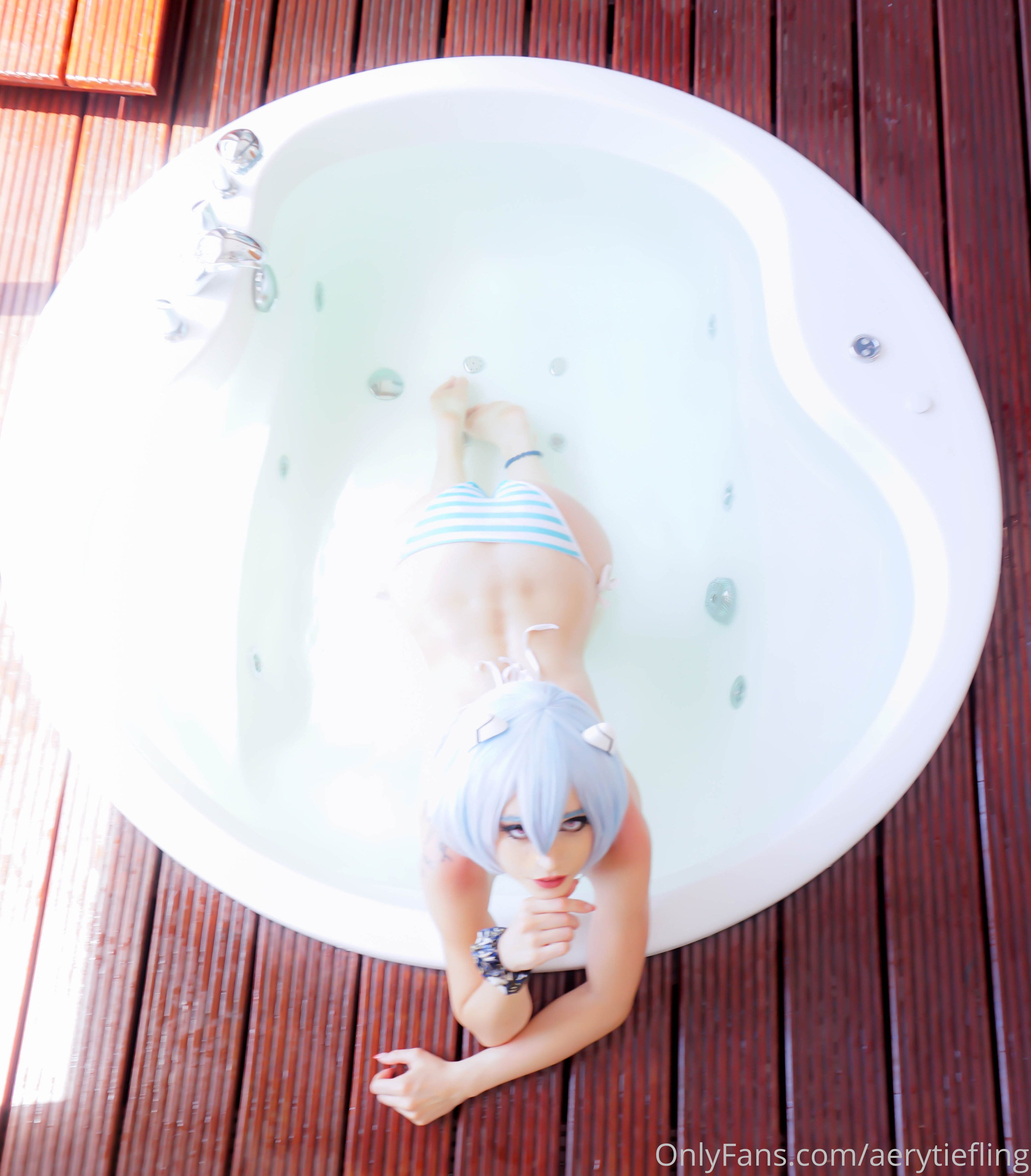 Hình Cosplay Chương 104 page 30 - Giả Dược