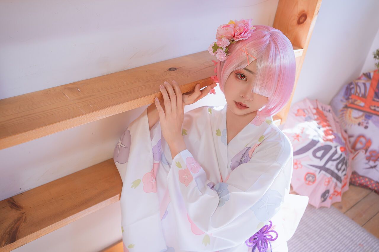 Hình Cosplay Chương 132 page 13 - Giả Dược