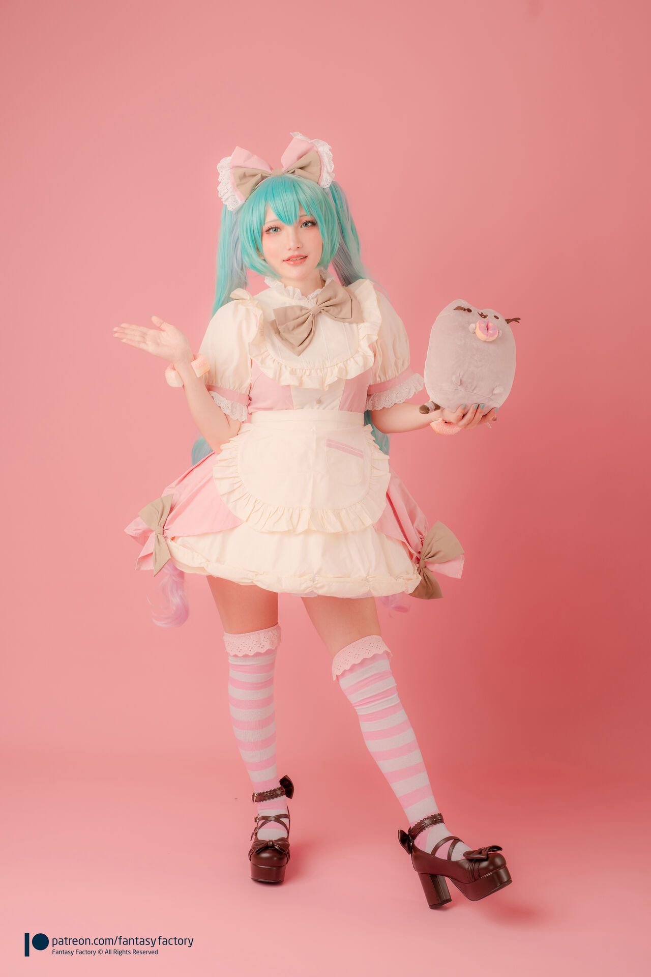Hình Cosplay Chương 155 page 35 - Giả Dược