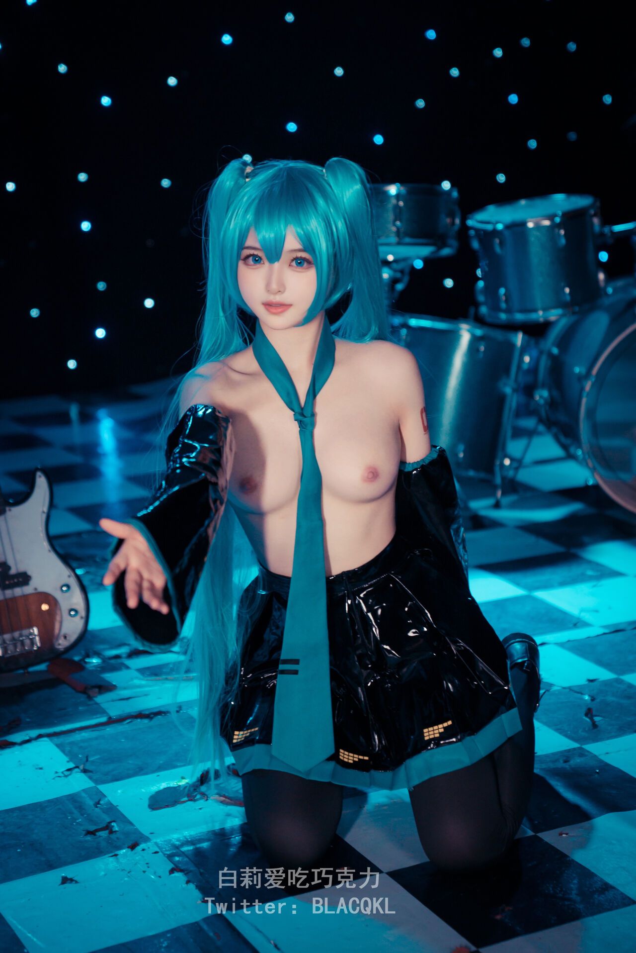 Hình Cosplay Chương 168 page 77 - Giả Dược