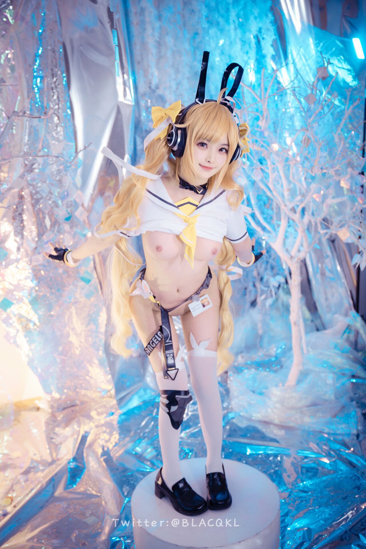 Hình Cosplay Chương 171 page 45 - Giả Dược