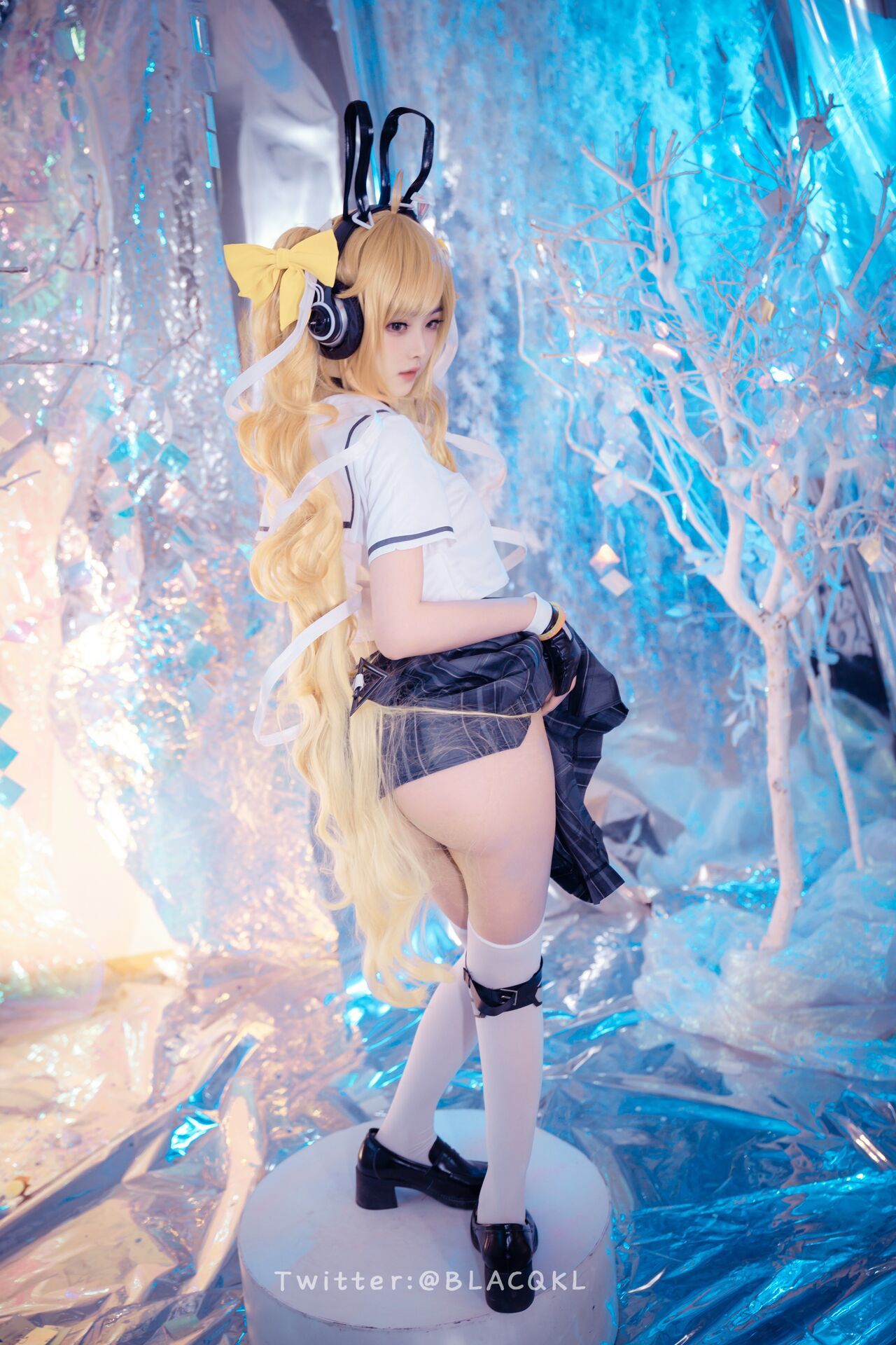 Hình Cosplay Chương 171 page 71 - Giả Dược
