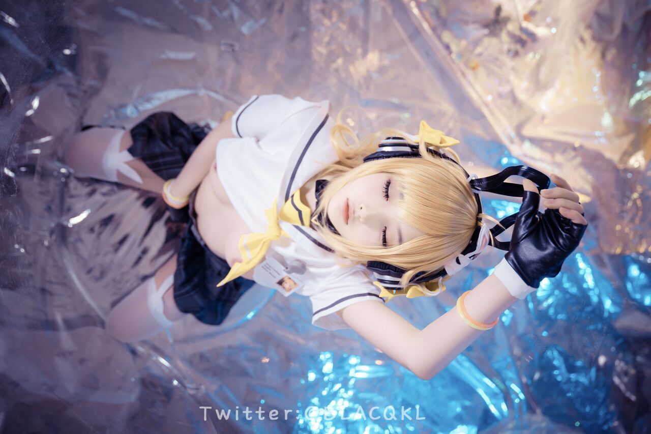 Hình Cosplay Chương 171 page 79 - Giả Dược