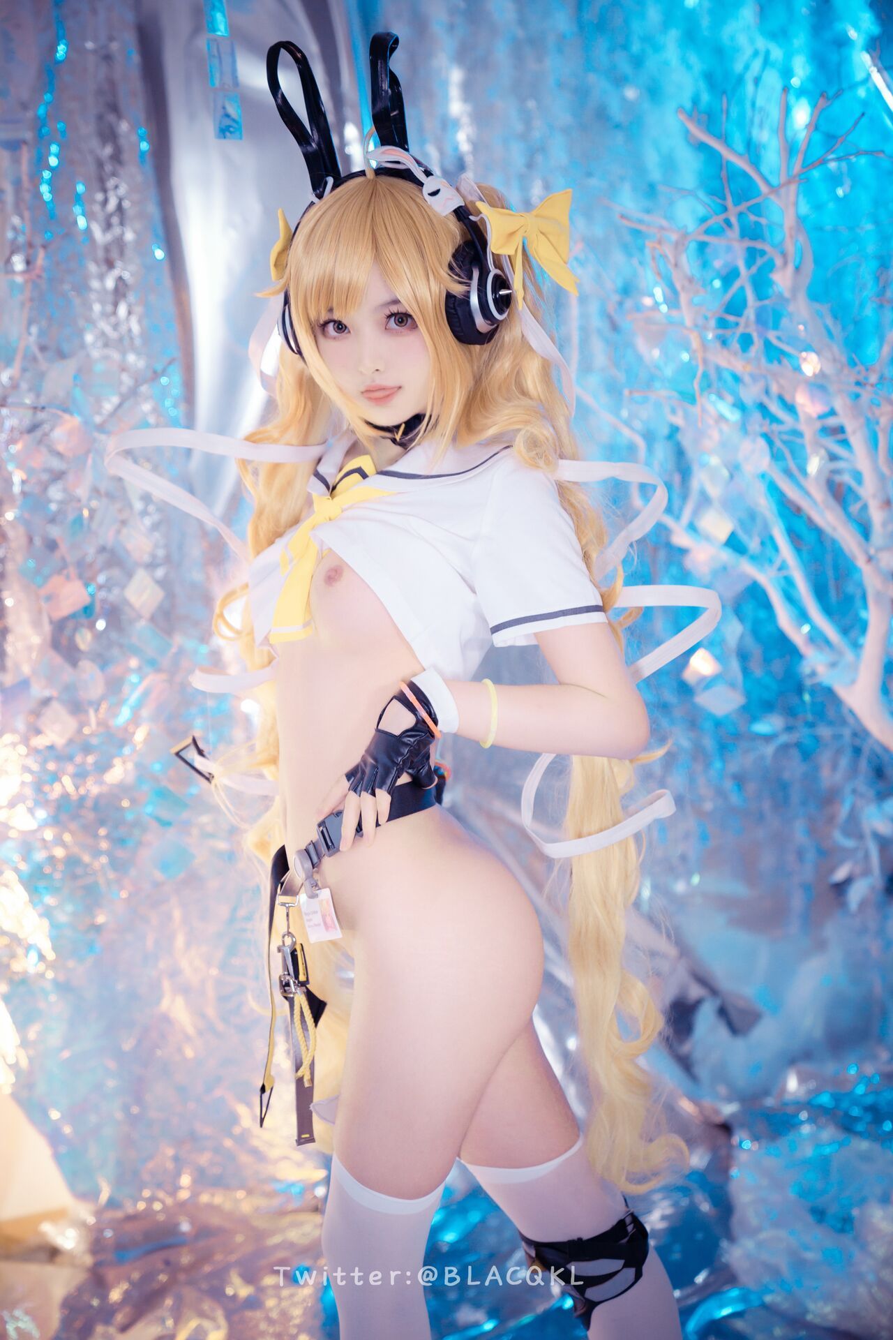 Hình Cosplay Chương 171 page 81 - Giả Dược