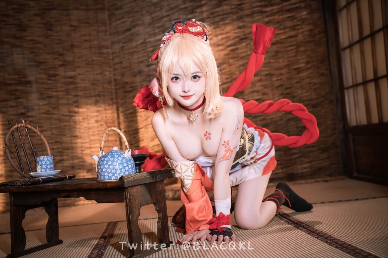 Hình Cosplay Chương 172 page 12 - Giả Dược