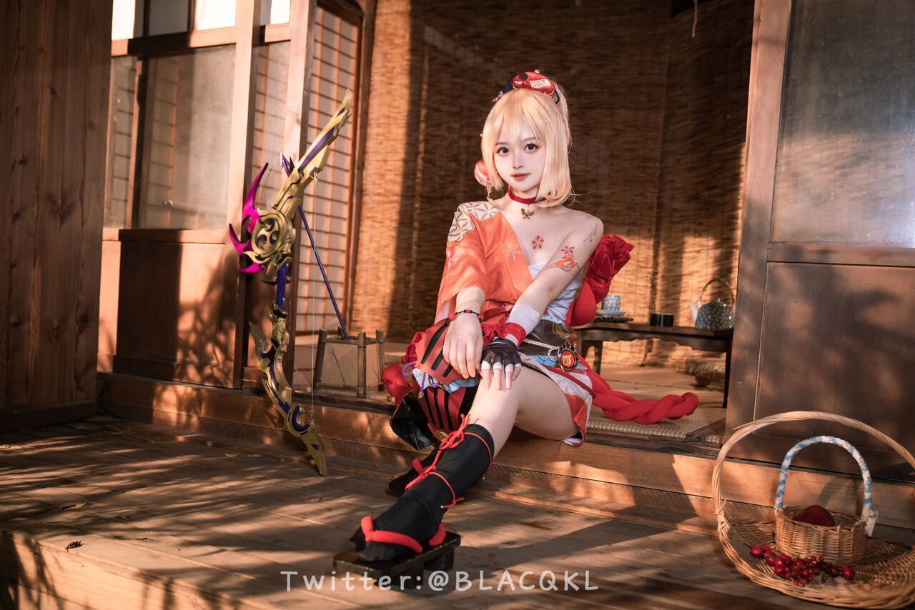 Hình Cosplay Chương 172 page 16 - Giả Dược