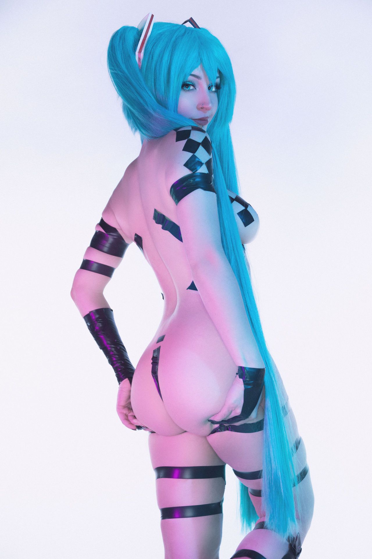 Hình Cosplay Chương 235 page 18 - Giả Dược