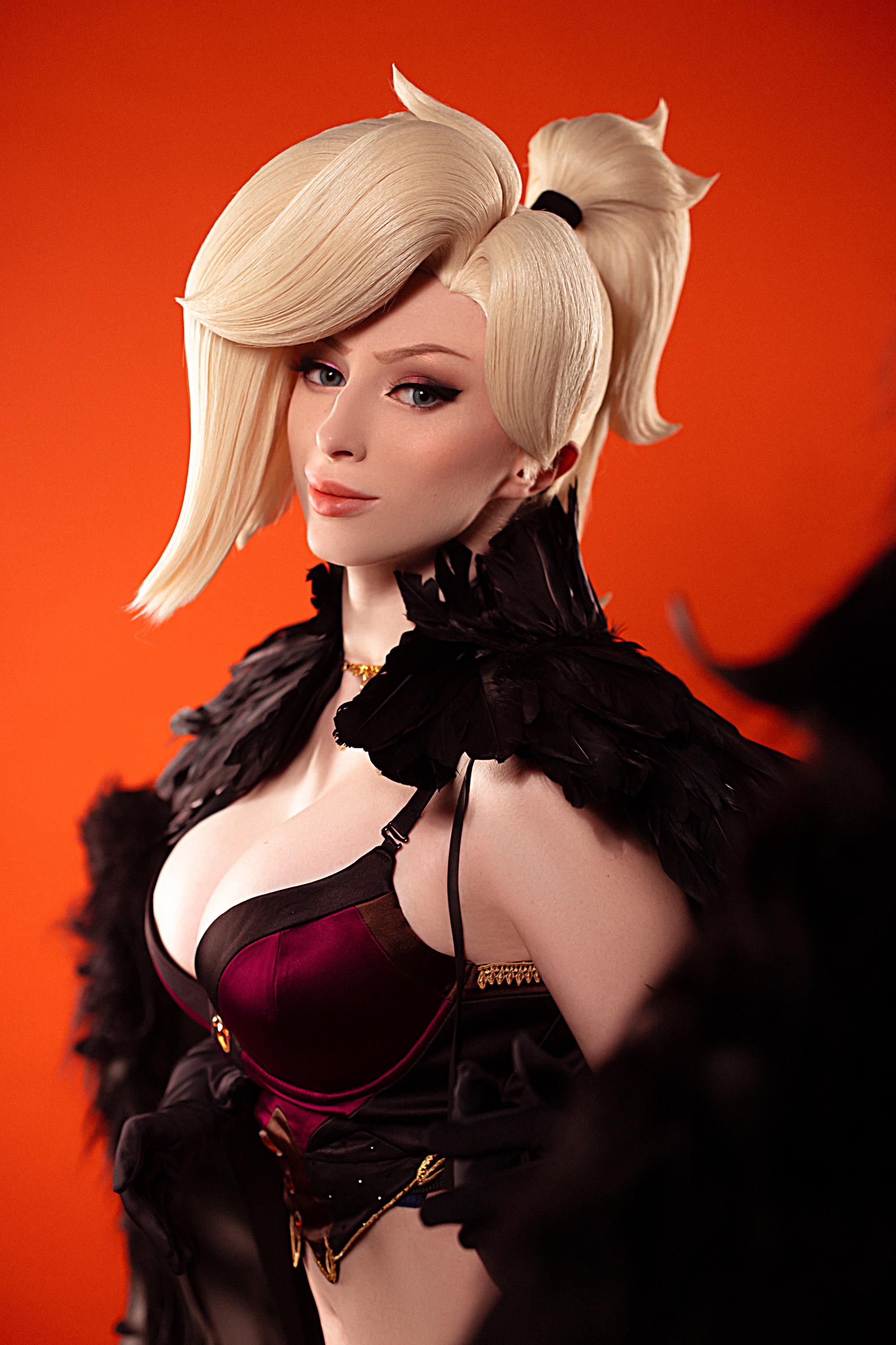 Hình Cosplay Chương 345 page 2 - Giả Dược