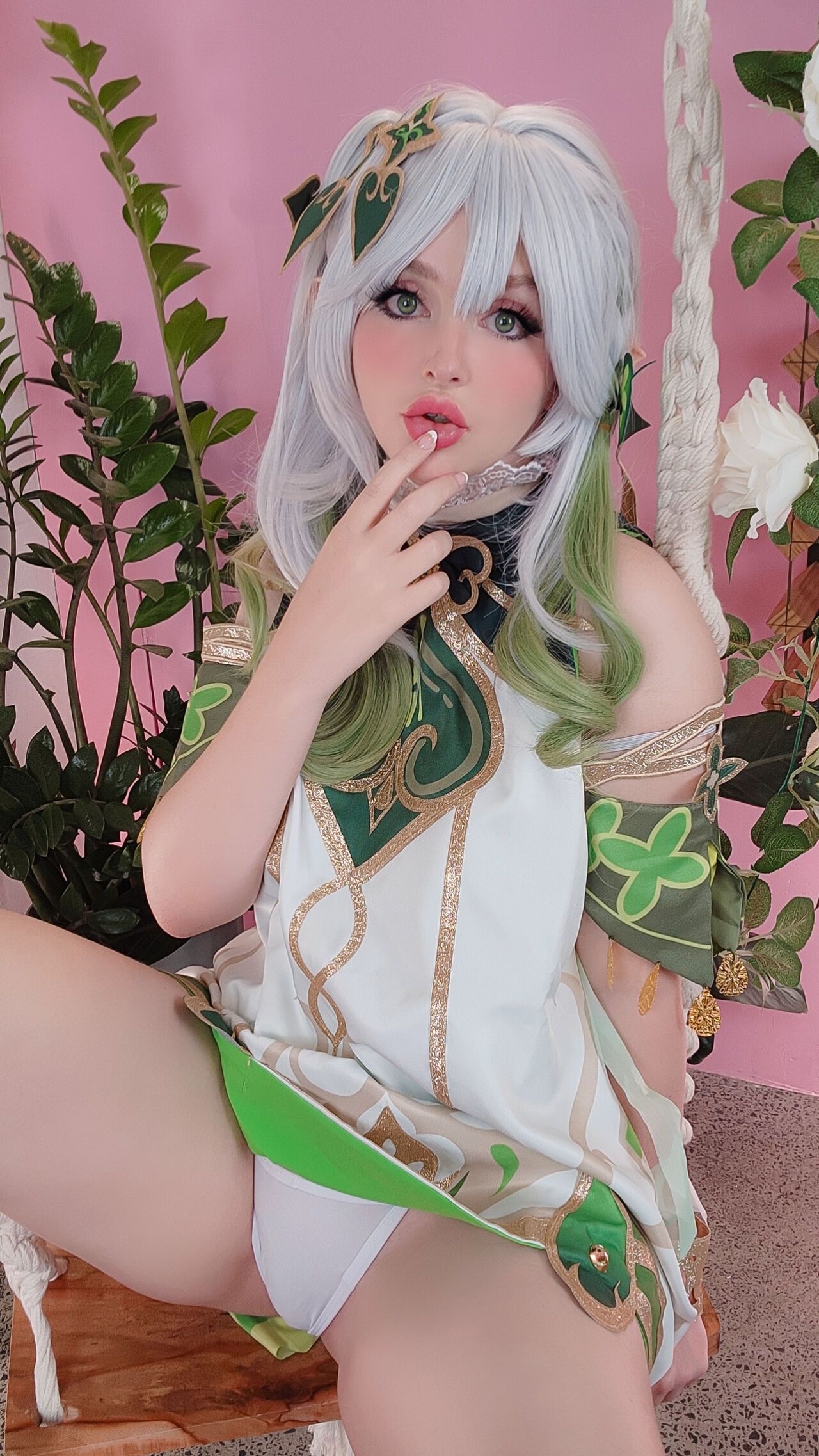 đọc truyện Hình Cosplay Chương 376 ảnh 65 tại Thiên Thai Truyện