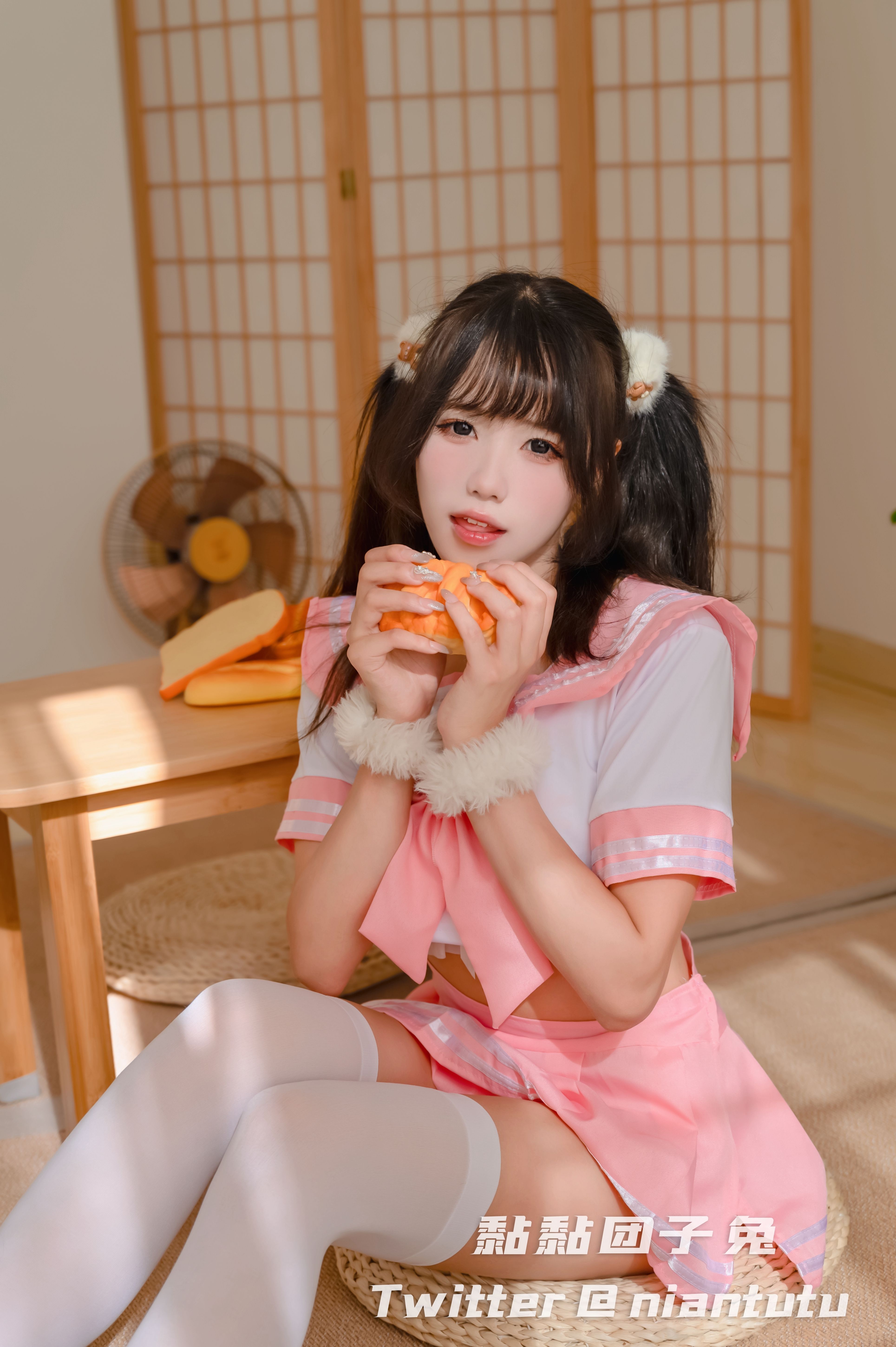 đọc truyện Hình Cosplay Chương 397 ảnh 8 tại Thiên Thai Truyện