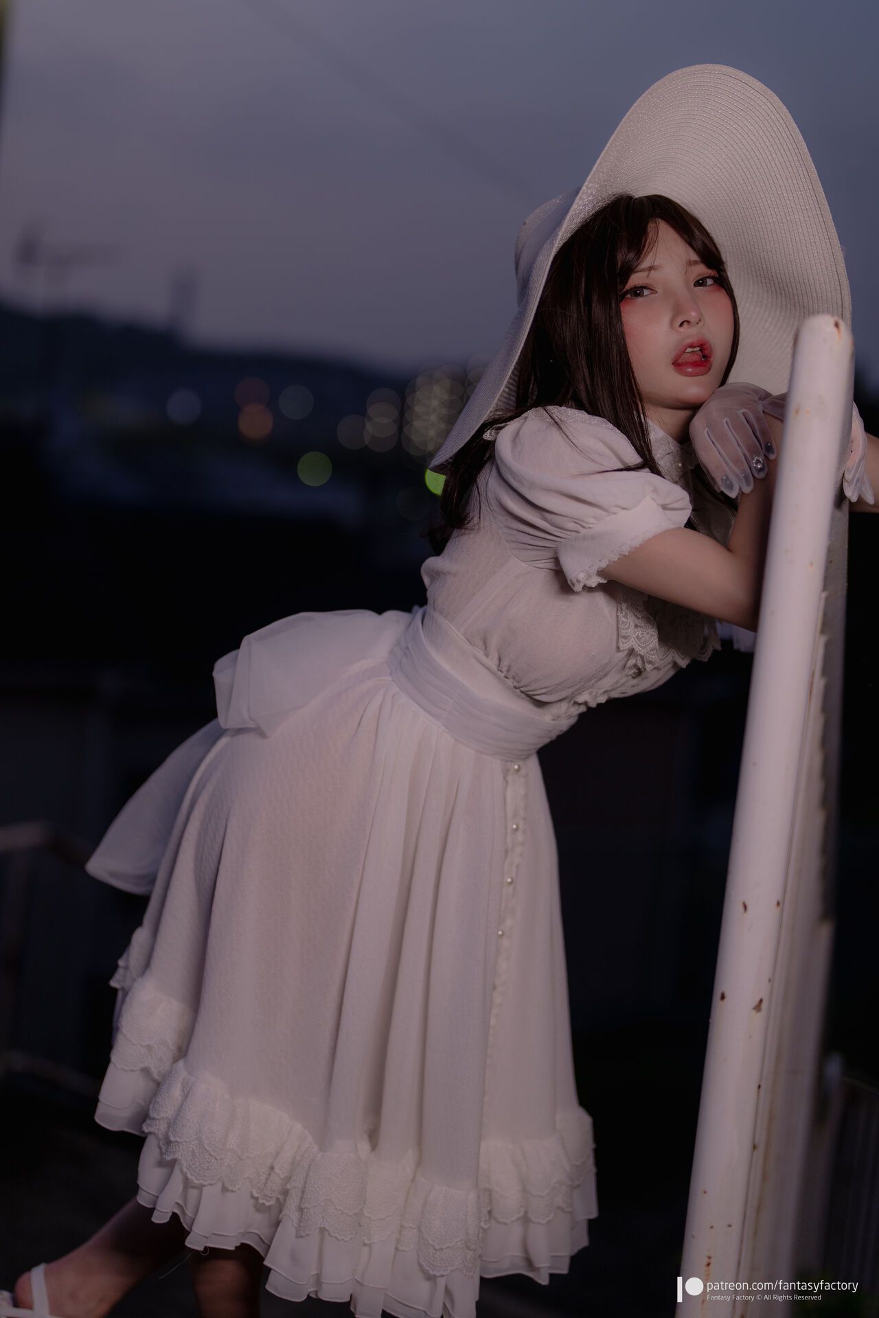 đọc truyện Hình Cosplay Chương 427 ảnh 13 tại Thiên Thai Truyện