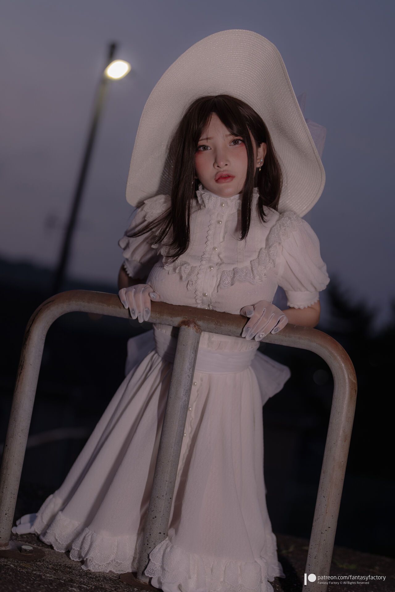 đọc truyện Hình Cosplay Chương 427 ảnh 14 tại Thiên Thai Truyện