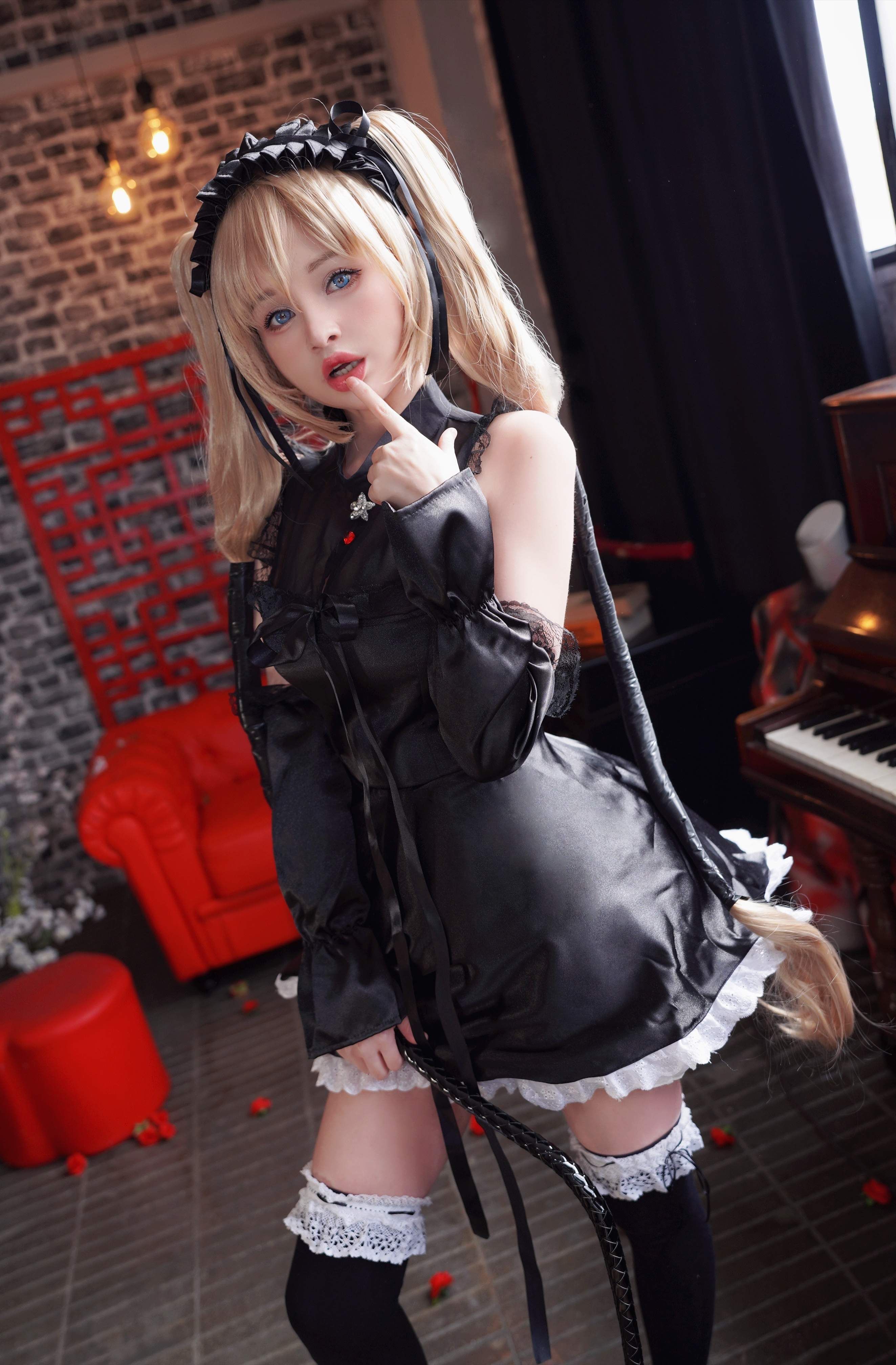 Hình Cosplay Chương 43 page 32 - Giả Dược