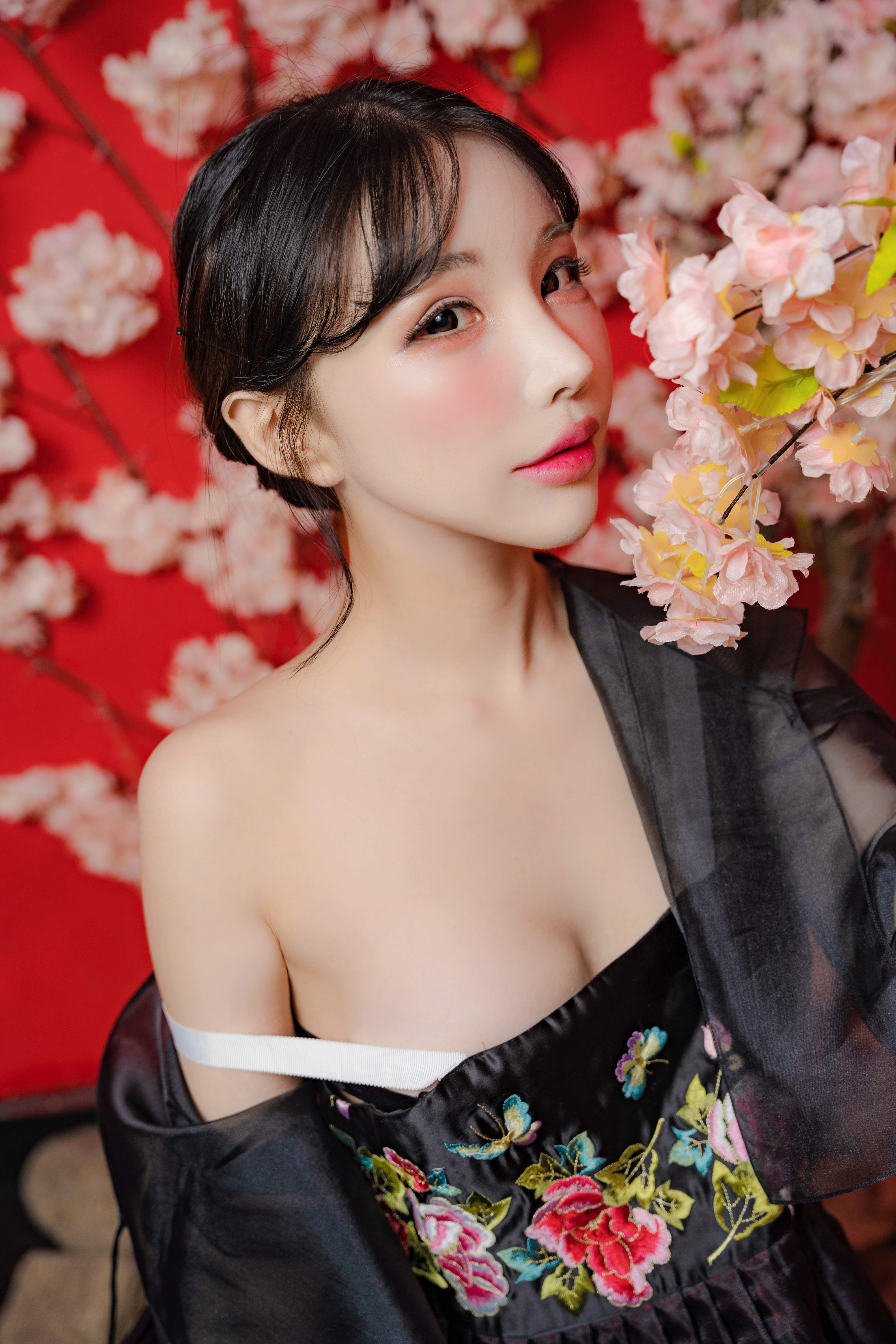 đọc truyện Hình Cosplay Chương 522 ảnh 18 tại Thiên Thai Truyện