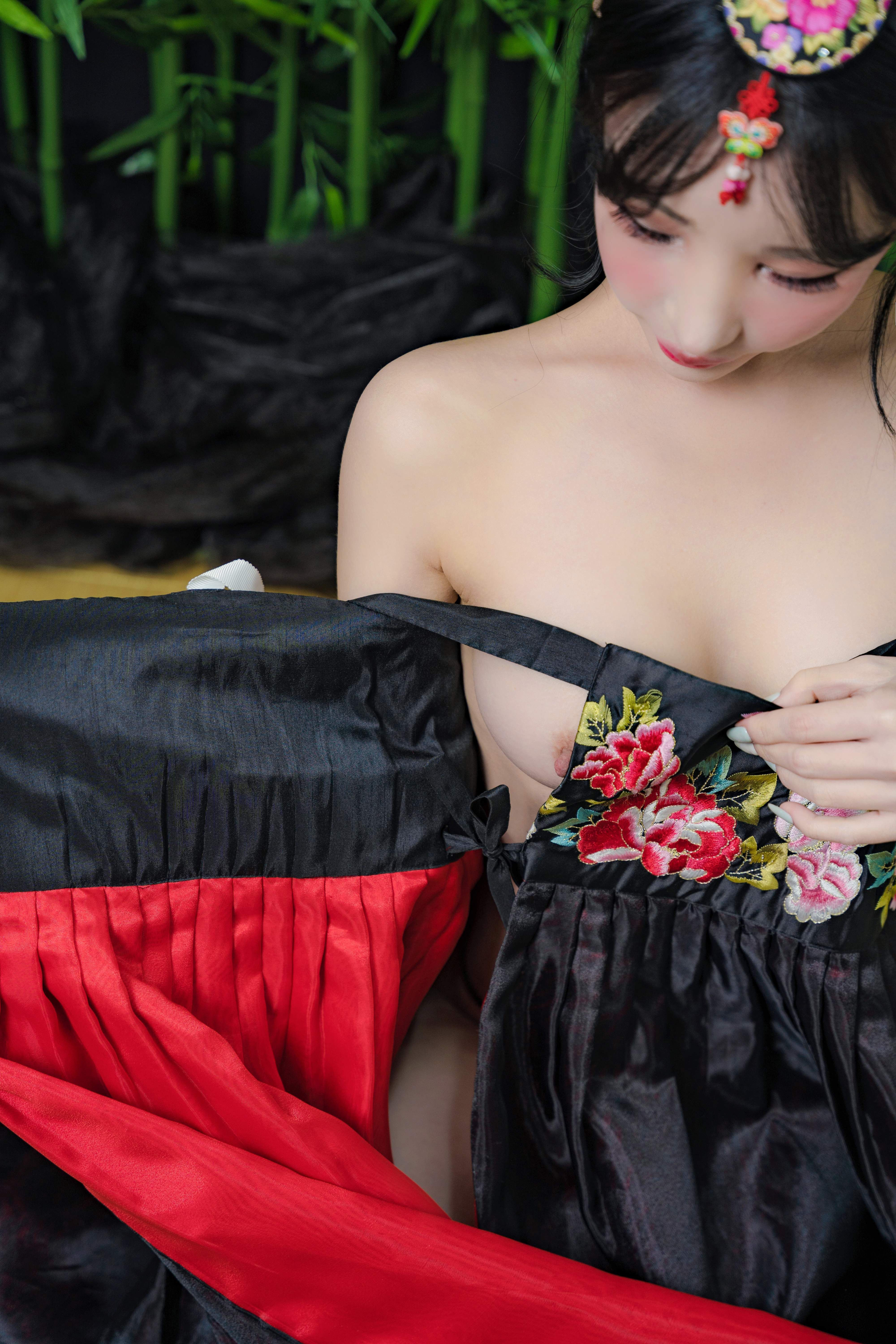 đọc truyện Hình Cosplay Chương 522 ảnh 54 tại Thiên Thai Truyện