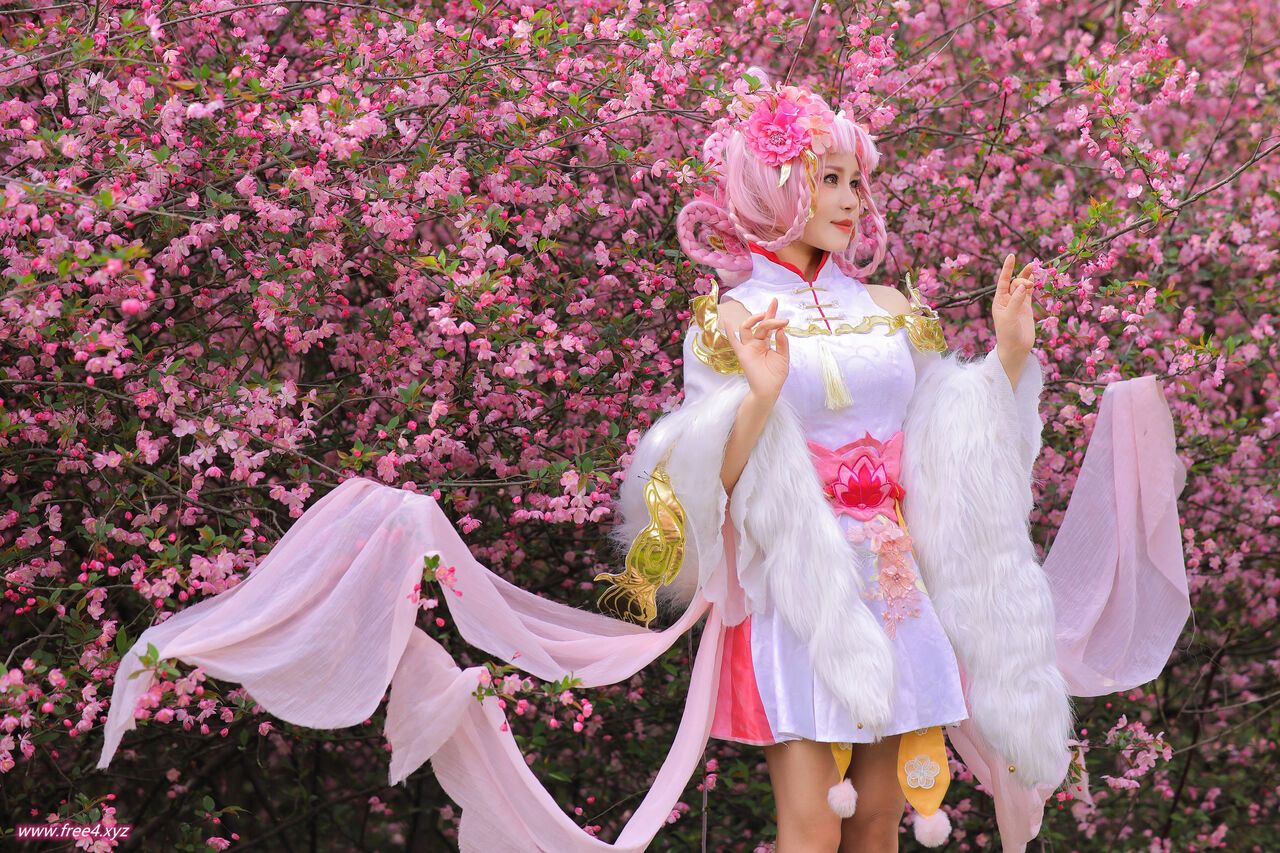đọc truyện Hình Cosplay Chương 535 ảnh 18 tại Thiên Thai Truyện