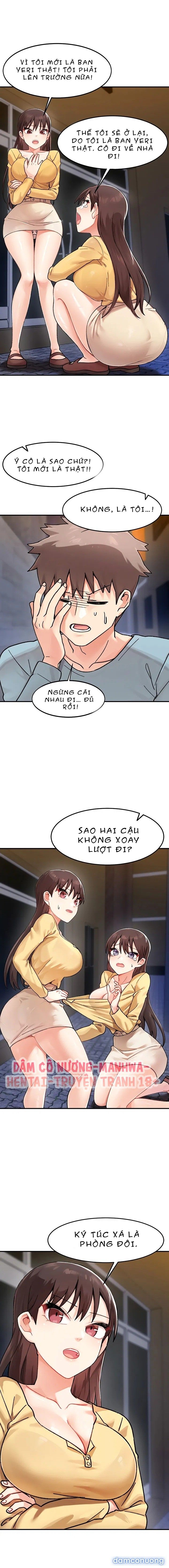 Những Cô Bạn Có Ngoại Hình Giống Hệt Nhau Chương 2 page 8 - Giả Dược