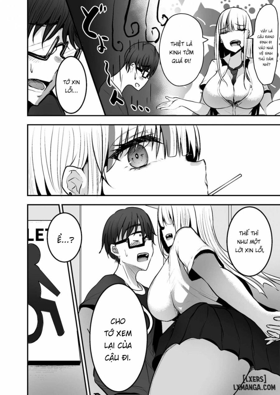 Toshokan De Benkyou Shiteitara Itsumo Kuru Gal Jk Ni... Oneshot page 12 - Giả Dược