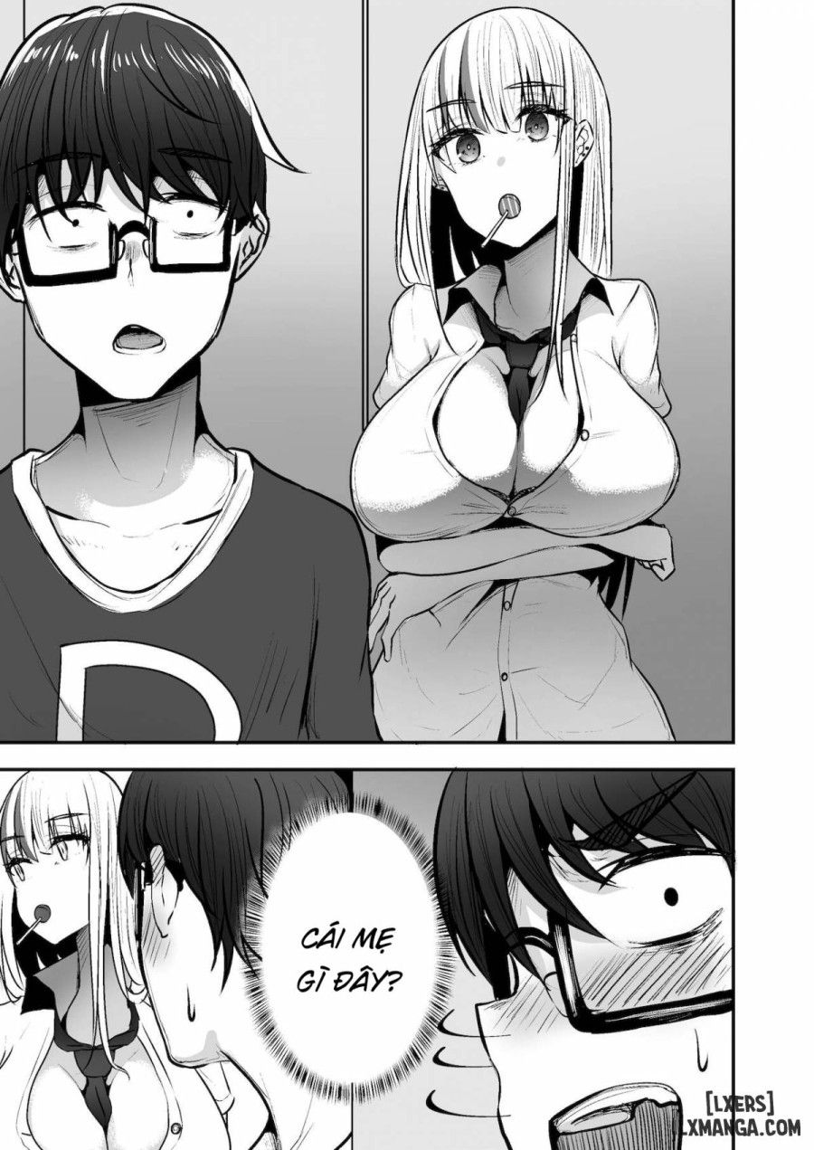 Toshokan De Benkyou Shiteitara Itsumo Kuru Gal Jk Ni... Oneshot page 9 - Giả Dược
